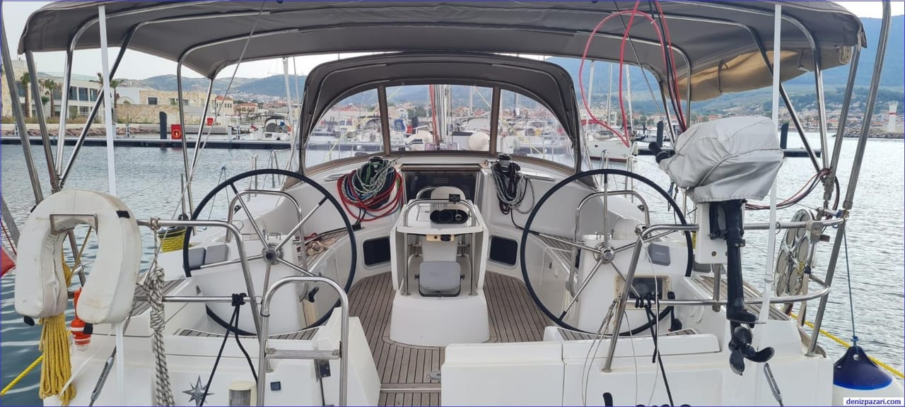 Jeanneau 44 2009
